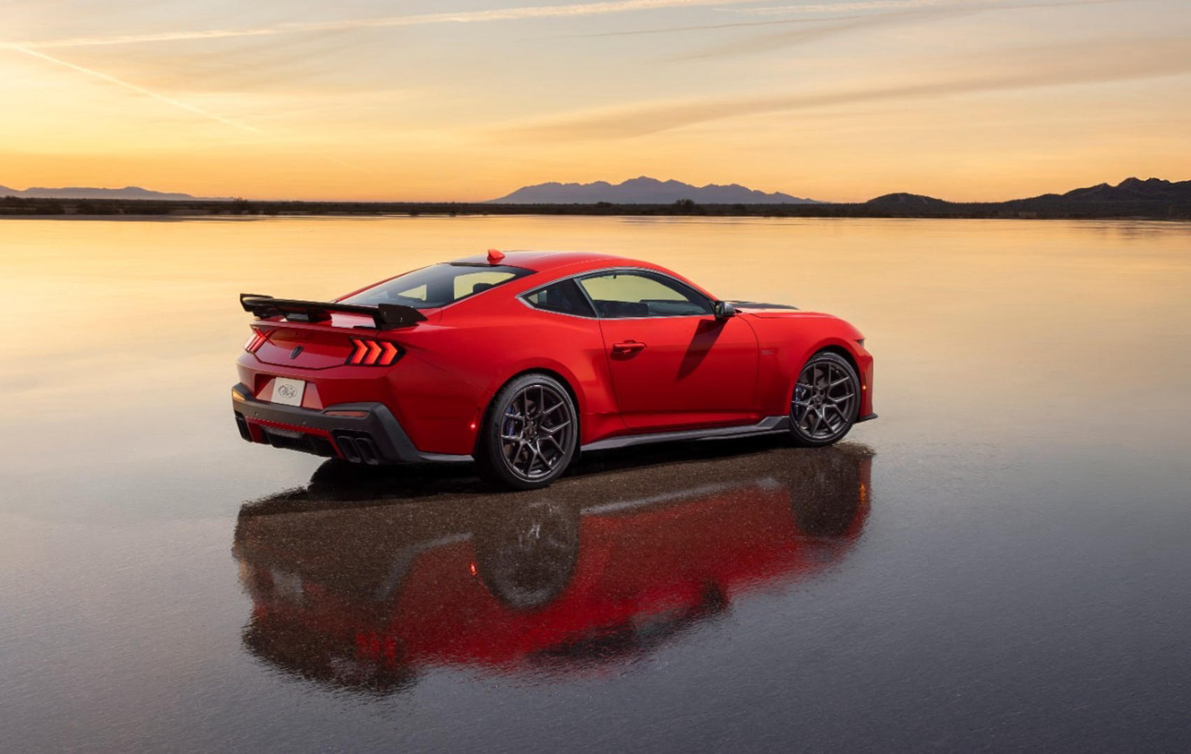 Ford Mustang Dark Horse SC